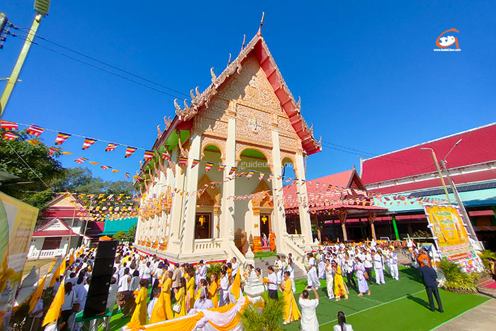 พระบรมสารีริกธาตุ-วัดวารินทราราม-10.jpg