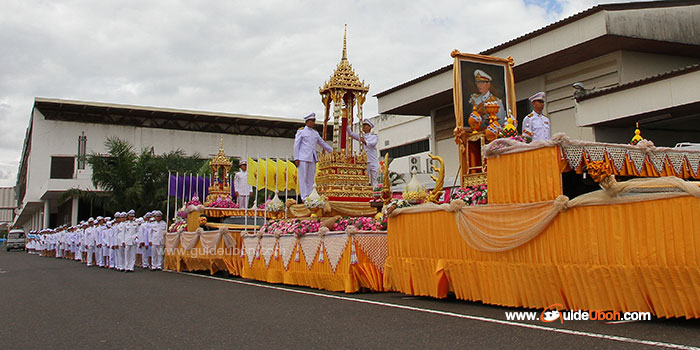 เทียนพรรษา-พระราชทาน-อุบล-06.jpg