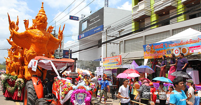 mcot-งานแห่เทียน-อุบล-02.jpg