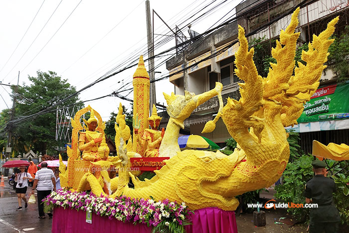 ต้นเทียนพรรษา-วัดป่าแสนอุดม-01.jpg