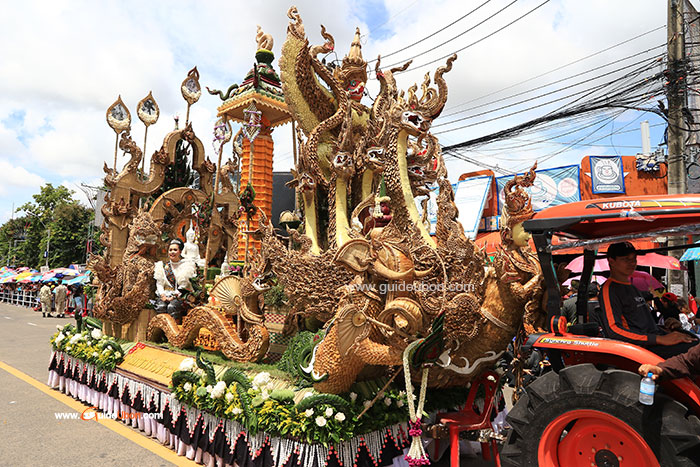 เทียนโบราณ-สว่างวีระวงศ์-02.jpg